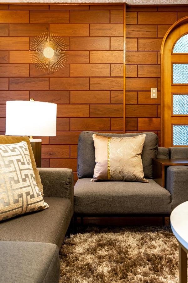 Type A Room 120平米 -ウル エスポワール那覇- Naha Exteriör bild
